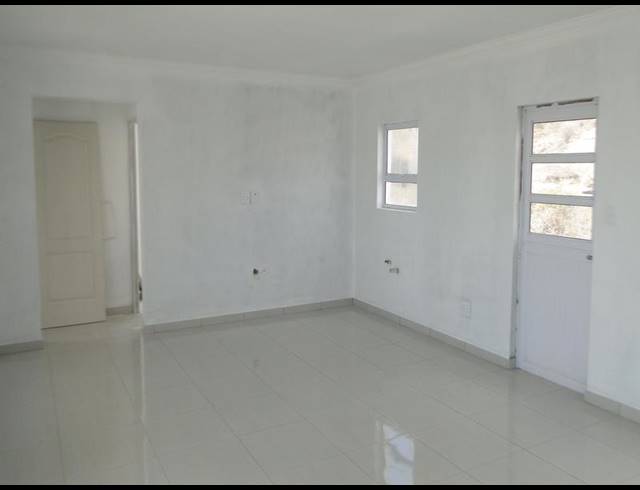 3 BEDROOM HOUSE FOR SALE IN KLEINKOORNHUIS